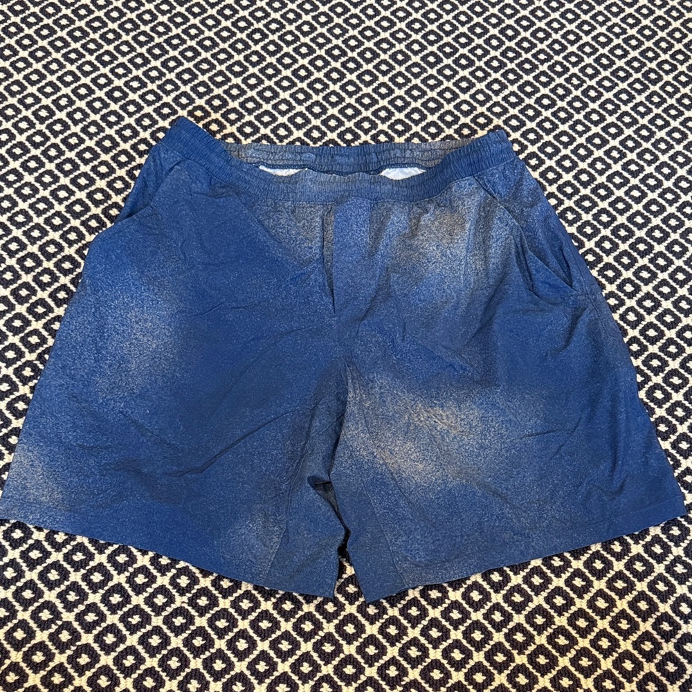 Lululemon Men’s Shorts Size XL